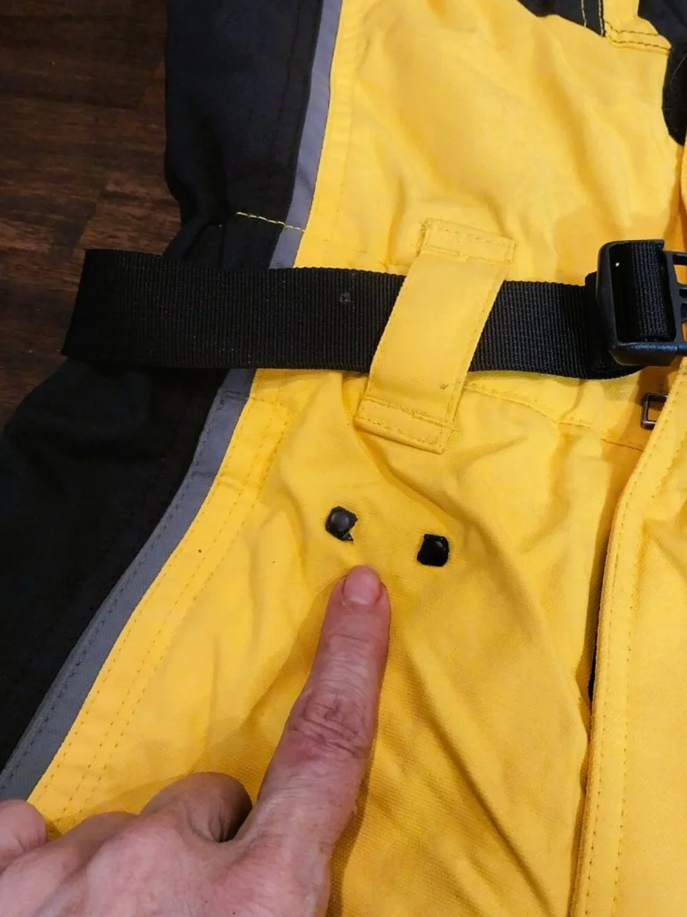 Kids Youth Spyder Snowsuit Yellow Black Size 7 Growing Size One Piece Coveralls.